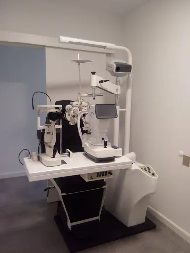 Esti Optics Salon Optyczny - optyk Pruszków